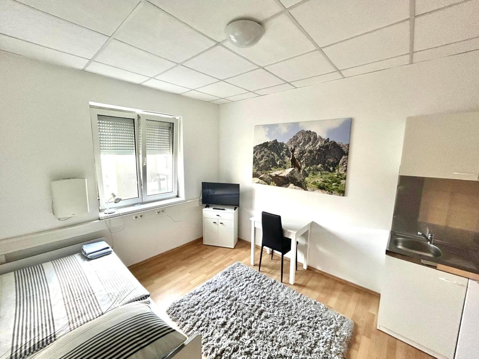Montagehotel Living@Linz Buitenkant foto